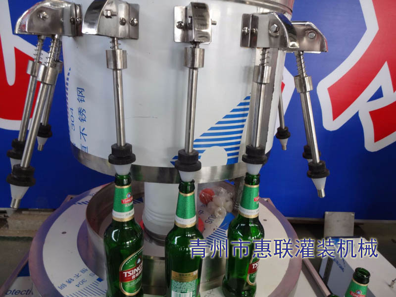 半自動葡萄酒灌裝機(jī)