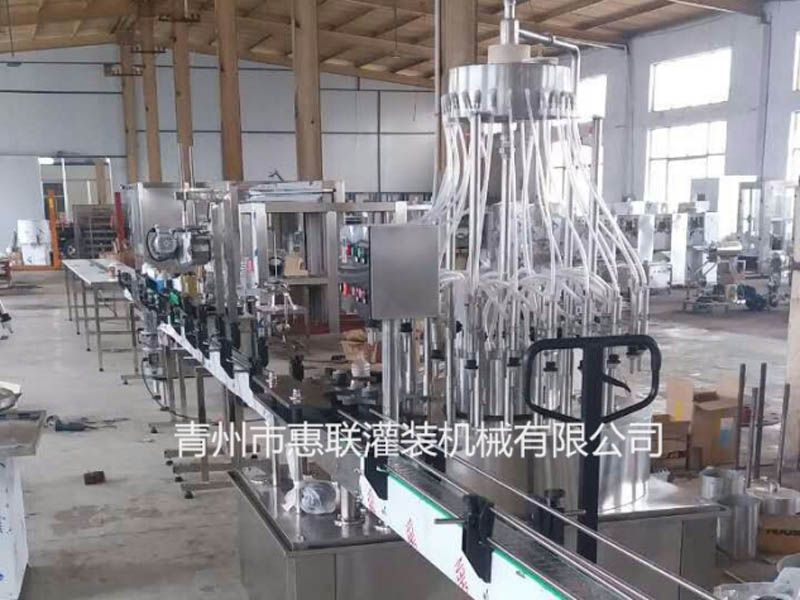 醬油醋調(diào)味品灌裝生產(chǎn)線(xiàn)